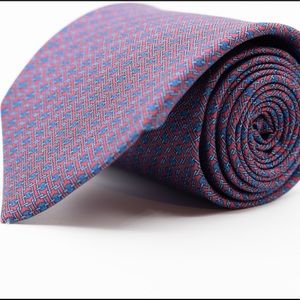 Made In Italy Burgundy Chainlink Silk Handmade Tie